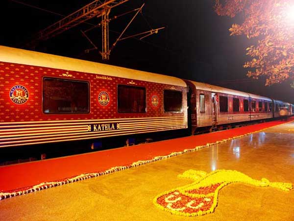 ஆடம்பர ’மாஹாராஜா எக்ஸ்பிரஸ்’ தென்னிந்தியா வருகிறது