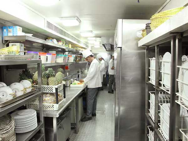 ஆடம்பர ’மாஹாராஜா எக்ஸ்பிரஸ்’ தென்னிந்தியா வருகிறது