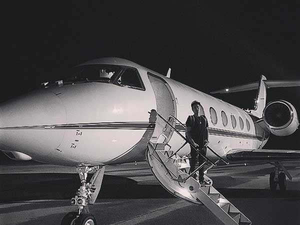 இந்தியர்களை தெறிக்கவிட்ட ஆடம்பர மன்னன் ஜஸ்டின் பீபர்..!