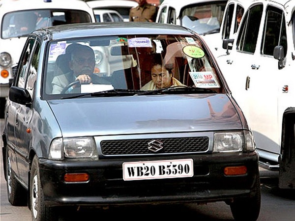 மம்தா பேனர்ஜி