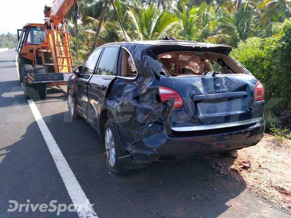  கொடைக்கானல் அருகே விபத்துக்குள்ளான போர்ஷே கேயென் எஸ்யூவி!