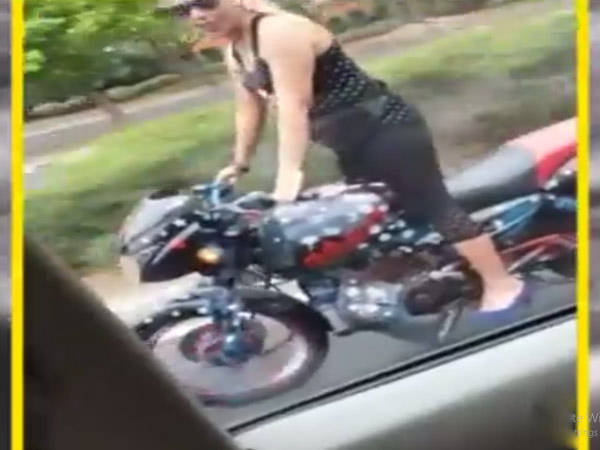 வைரல் வீடியோவால் புகழின் உச்சியில் பெண் பைக் ஸ்டண்ட் ரைடர்.! வைரல் வீடியோவால் புகழின் உச்சியில் பெண் பைக் ஸ்டண்ட் ரைடர்.!