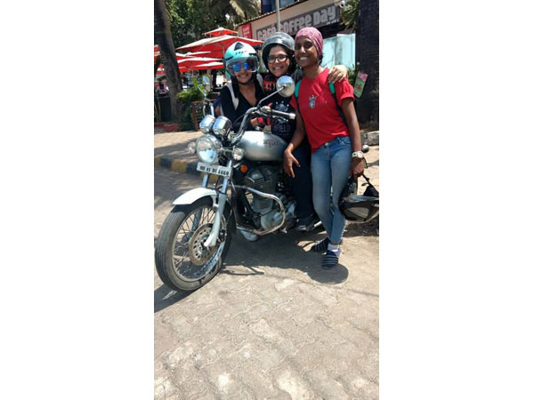 பெண் ரைடர்களை உருவாக்கி வரும் சேத்னா நாகேஷ்..!