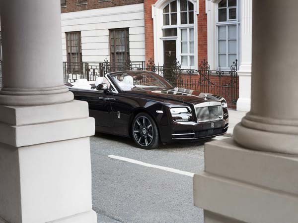 புதிய டான் மேஃபேர் காரை அறிமுகம் செய்த ரோல்ஸ்-ராய்ஸ்