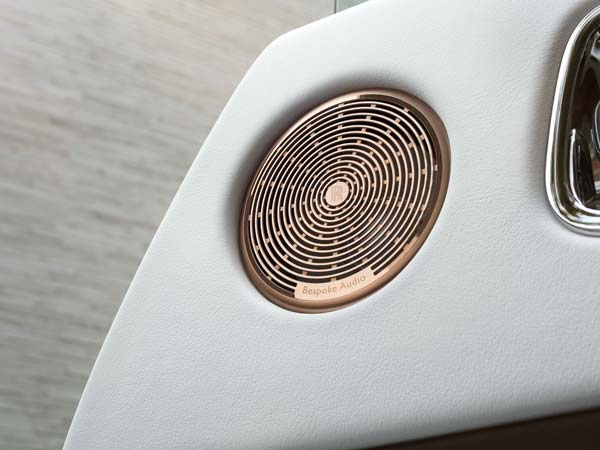 புதிய டான் மேஃபேர் காரை அறிமுகம் செய்த ரோல்ஸ்-ராய்ஸ்