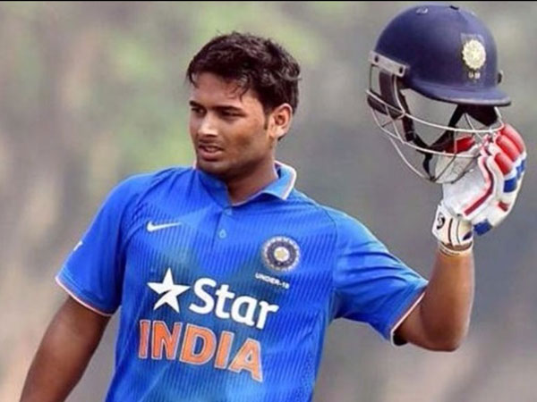 ஐபிஎல் சம்பளத்தின் மூலம் மெர்சிடிஸ் கார் வாங்கிய ரிஷாப்..!