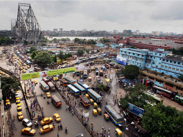 கங்கை நதிக்கடியில் இந்தியாவின் முதல் மெட்ரோ சுரங்கப் பாதை