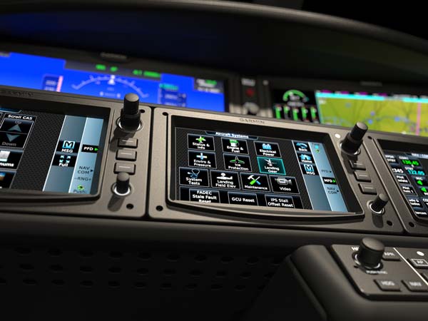 ஒரு சொகுசுக் காரின் விலையில் இந்த ஜெட் விமானம் வாங்கிவிடலாம்..!! ஒரு சொகுசுக் காரின் விலையில் இந்த ஜெட் விமானம் வாங்கிவிடலாம்..!!