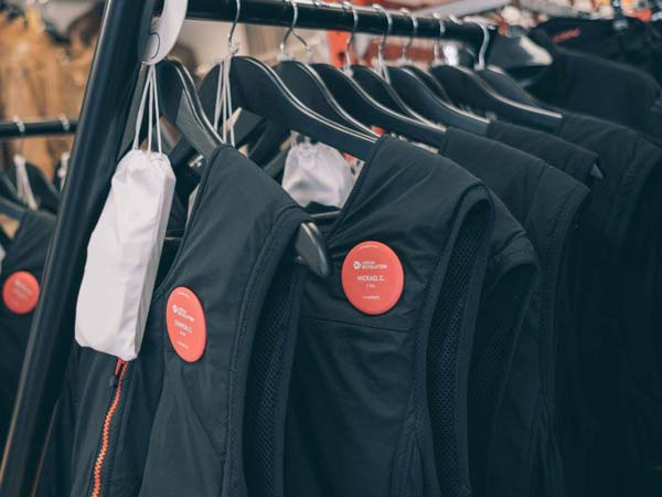 பைக் ரைடர்களுக்கான ஏர் பேக் சூட்.. பயனுள்ள தகவல்கள்..!! பைக் ரைடர்களுக்கான ஏர் பேக் சூட்.. பயனுள்ள தகவல்கள்..!!