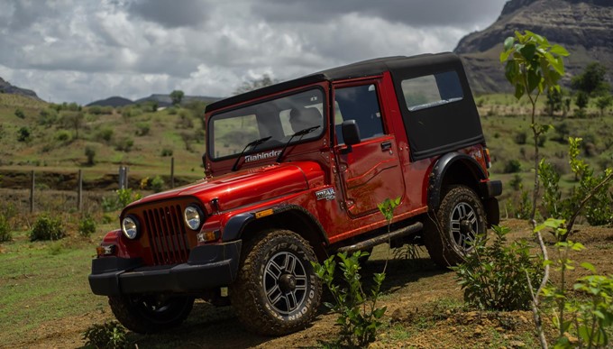 காலா ரஜினியின் ஜீப்: ஆனந்த் மஹிந்திராவிற்கு நடிகர் தனுஷின் பதில்..! காலா ரஜினியின் ஜீப்: ஆனந்த் மஹிந்திராவிற்கு நடிகர் தனுஷின் பதில்..!