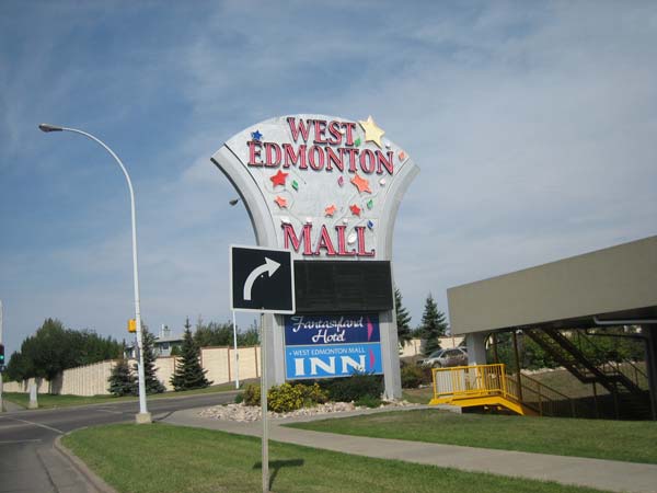 உலகின் பிரம்மாண்டமான டாப்-10 கார் பார்க்கிங் இடங்கள்!