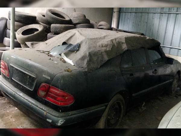 ஏலத்தில் புறக்கணிக்கப்பட்ட விவிஐபி பயன்படுத்திய கார்..!!