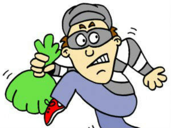 ஜீப் ரேங்லர் கார்களை ஹேக் செய்து திருடிய திருடர்கள்..!