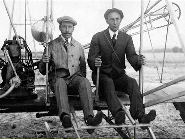  உலகில் முதன் முதலில் விமானம் தயாரித்தது இந்தியர்..??