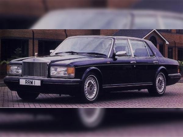 டெல்லியில் தடைசெய்யப்பட்ட ரோல்ஸ் -ராய்ஸ் கார்..!!