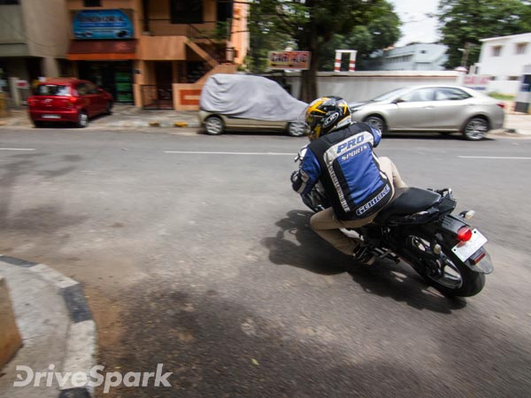 எம்ஆர்எஃப் மாசெட்டர் டயரின் டெஸ்ட் டிரைவ் ரிப்போர்ட்!