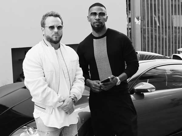 தங்க முலாம் பூசிய பிரபல நடிகரின் புகாட்டி வெய்ரோன் கார்..!!