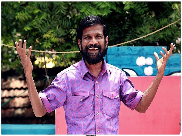 போக்குவரத்து விழிப்புணர்வு பாடலை வெளியிட்ட கானா பாலா.!!