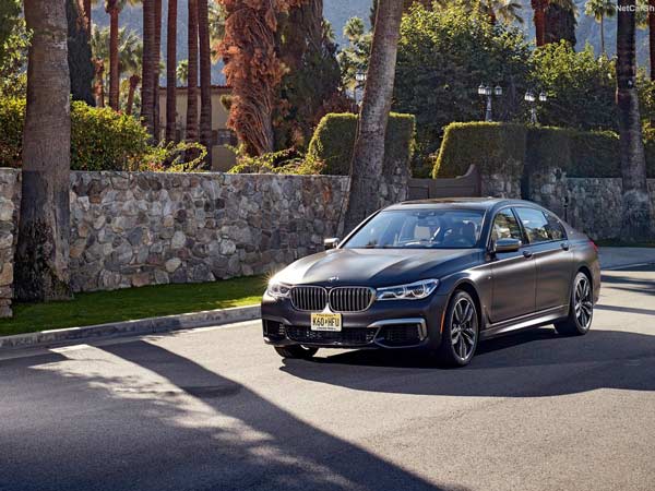 தாய்நாட்டில் தடை பெறும் நிலையில் பிஎம்டபுள்யூ டீசல் கார்கள்!