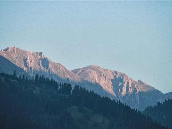 காஷ்மீரின் லே பகுதிக்கு மோட்டார்சைக்கிள்களில் செல்ல திட்டமா?