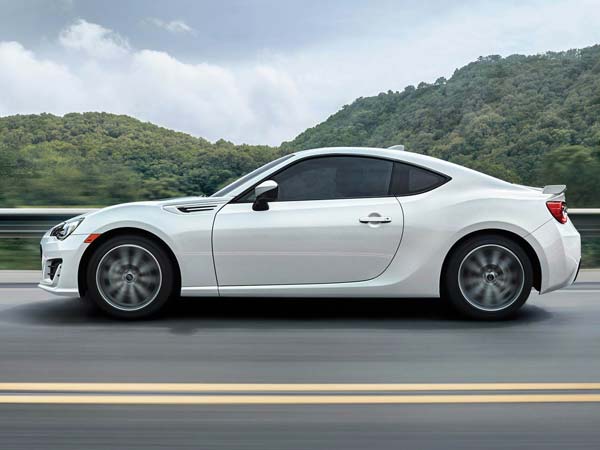 ஆல் வீல் டிரைவ் கார்களில் உலகின் நம்பர்-1 பிராண்டு இது தான்..!! ஆல் வீல் டிரைவ் கார்களில் உலகின் நம்பர்-1 பிராண்டு இது தான்..!!