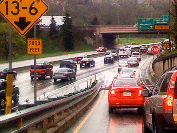 6. சாலை சந்திப்புகளில் ஒழுங்கீனம்