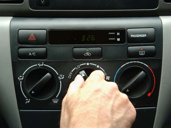 ஏசி சிஸ்டம், க்ளைமேட் கன்ட்ரோல் சிஸ்டம்: வித்தியாசம்?