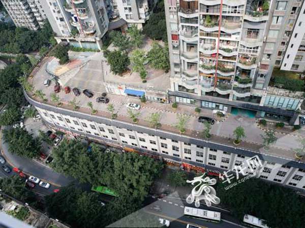 பில்டிங் ரயிலைத் தொடர்ந்து பில்டிங் சாலை: அசத்தும் சீனா..!! 