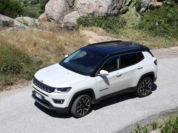 இந்திய சந்தையில் சூறாவளியாக நுழைய உள்ள ஜீப் காம்பஸ் கார்..!!