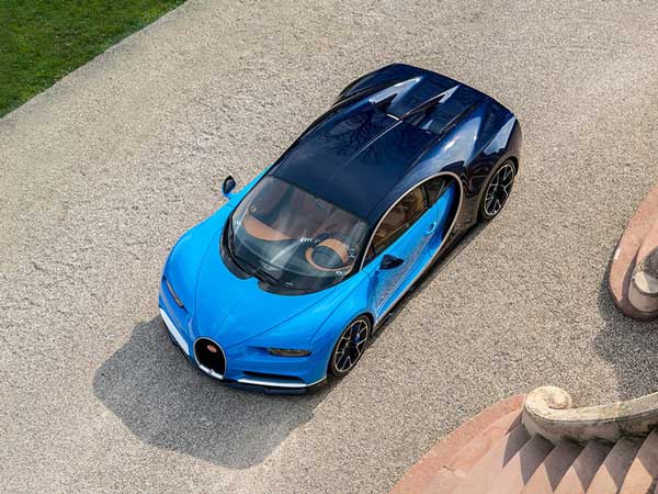  புகாட்டி சிரோன் காரால் இந்த வேகத்திற்கு மேல் செல்ல முடியாதாம்!