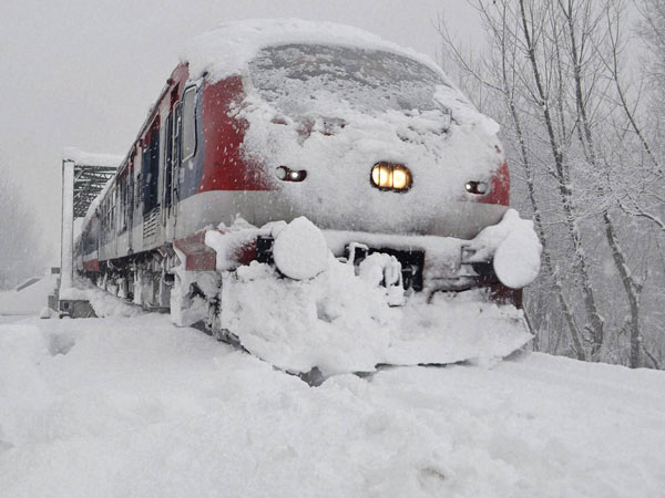 உலகின் மிக உயரமான ரயில் பாதையை அமைக்கிறது இந்தியா..!!