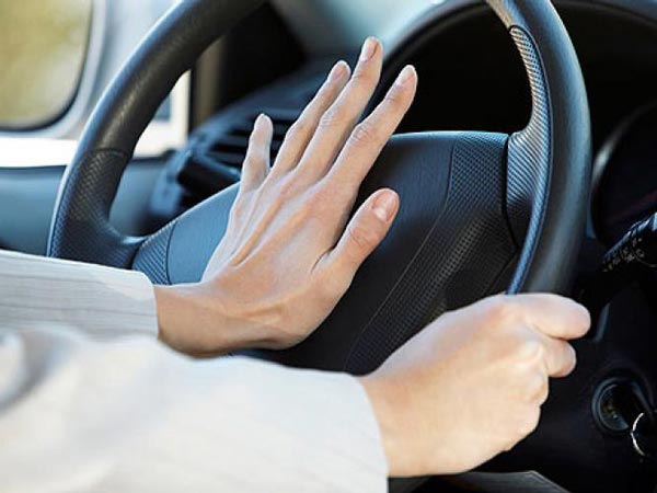 வாகன ஓட்டிகளிடம் அபகரிக்கப்படும் அபராதம்; வெளிவந்த உண்மைகள்!