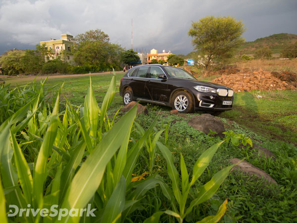  புதிய பிஎம்டபிள்யூ எக்ஸ்5 எக்ஸ்டிரைவ்30டீ கார் டெஸ்ட் டிரைவ் விமர்சனம்!