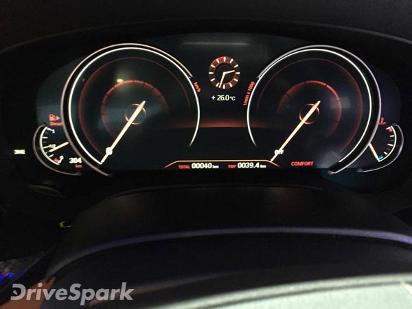 புதிய 2017 பிஎம்டபிள்யூ 5 சீரீஸ் கார் விற்பனைக்கு அறிமுகம்..!!