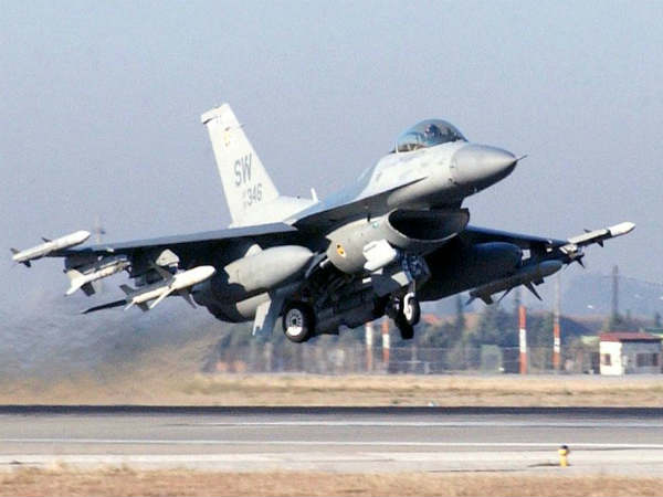 லாக்ஹீட் மார்ட்டின் எஃப்-16 போர் விமானம் பற்றிய சிறப்புத் தகவல்கள்!