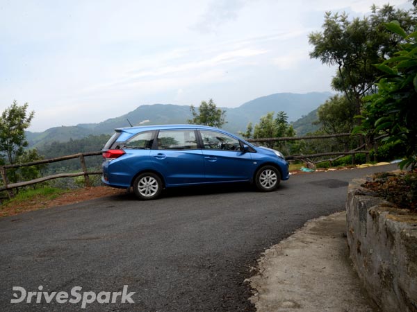 ஹோண்டா மொபிலியோ கார் விற்பனை நிறுத்தம்..!!