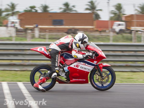  சென்னையில் நடந்த தேசிய பைக் பந்தயத்தில் ஹோண்டா வீரர்கள் அசத்தல்!