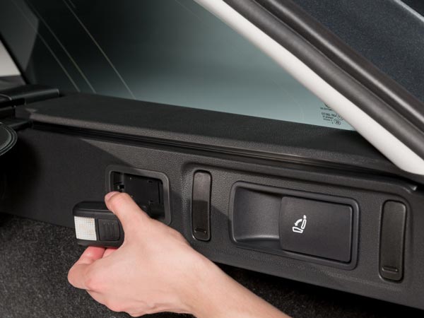 மேம்படுத்தப்பட்ட அம்சங்களுடன் ஸ்கோடா ஆக்டேவியா கார் விற்பனைக்கு வந்தது!