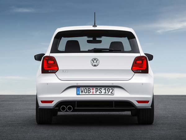 ஃபோக்ஸ்வேகன் போலோ ஜிடிஐ காருக்கு ரூ.6 லட்சம் தள்ளுபடி!