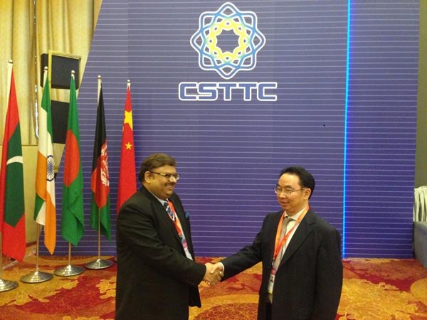 சீனாவுடன் போர் என்று வந்தால் இந்தியாவை முன்னின்று காக்கும் டாப் -8 ஆயுதங்கள்!