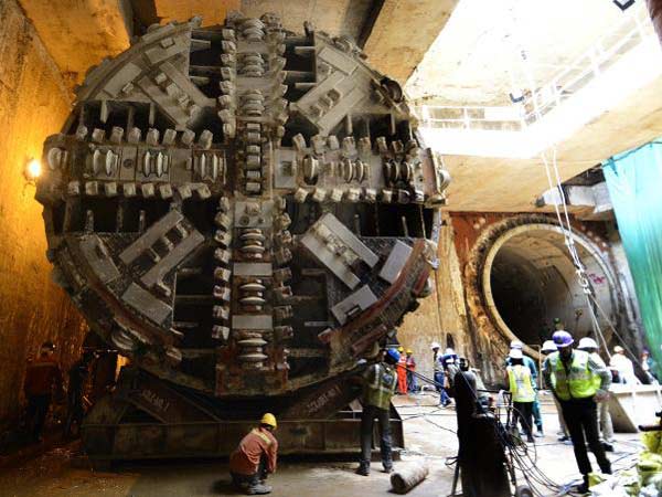 சின்னமலை - தேனாம்பேட்டை இடையே மெட்ரோ ரயில் சோதனை..!!