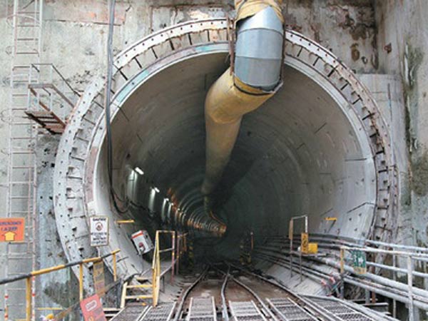 சின்னமலை - தேனாம்பேட்டை இடையே மெட்ரோ ரயில் சோதனை..!!