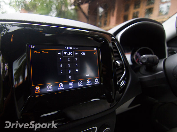 புதிய ஜீப் காம்பஸ் எஸ்யூவி இந்தியாவில் விற்பனைக்கு அறிமுகம்- முழுவிபரம்!