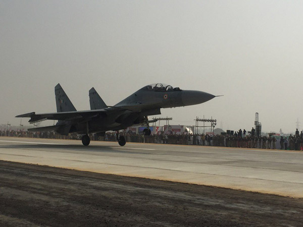  அவசர காலங்களில் ஈசிஆர் சாலையை விமான ஓடுதளமாக பயன்படுத்த அனுமதி!