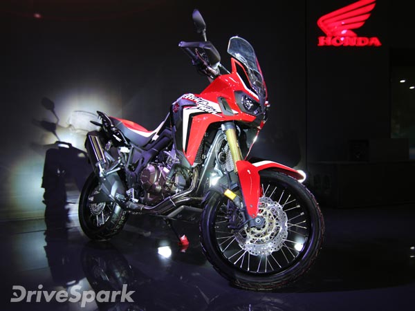  புதிய ஹோண்டா ஆப்ரிக்கா ட்வின் பைக்கின் டெலிவிரி துவங்கியது!