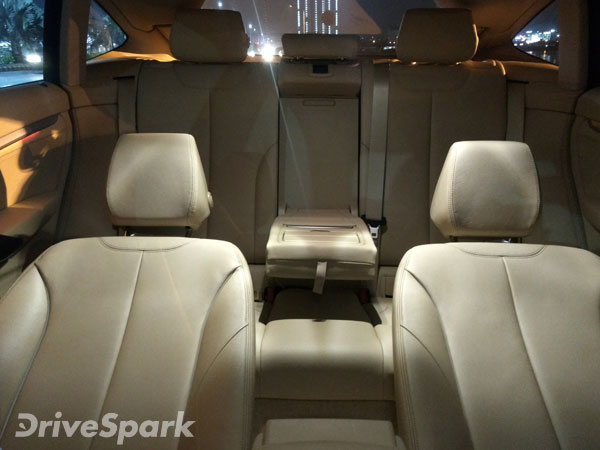 பிஎம்டபுள்யூ 3 சிரீஸ் மாடலில் புதிய ஸ்போர்ட் எடிசன் கார்..!!