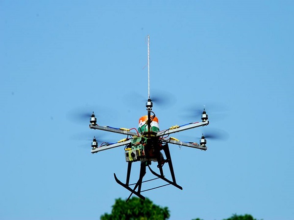 கடலூரில் ஆளில்லா விமான சேவை சமுதாய பணிகளுக்காக அறிமுகம்..!!