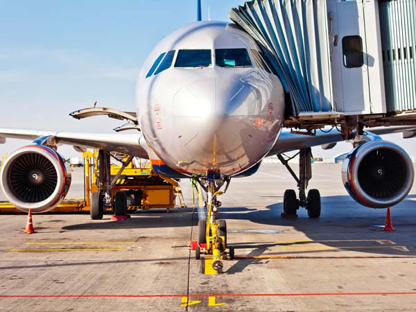 இந்தியாவில் விரைவில் அமையும் விமான சர்வீஸ் மையங்கள்..!!