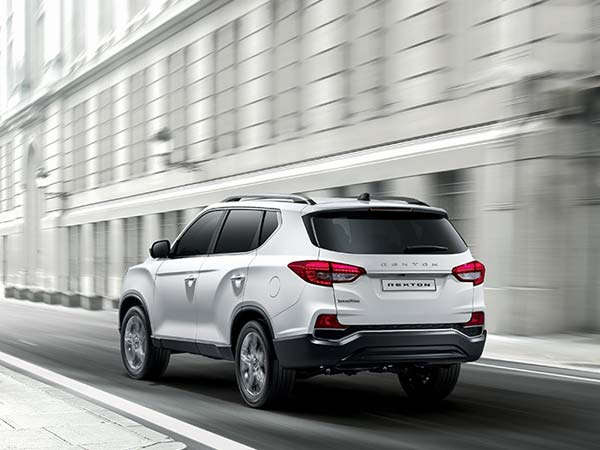 புதிய சாங்யாங் ரெக்ஸ்டன் வடிவமைப்பு பினின்ஃபரீனா வசம் செல்கிறது!