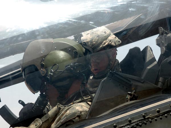 அப்பாச்சி ராணுவ ஹெலிகாப்டர்களின் சிறப்பம்சங்கள்!